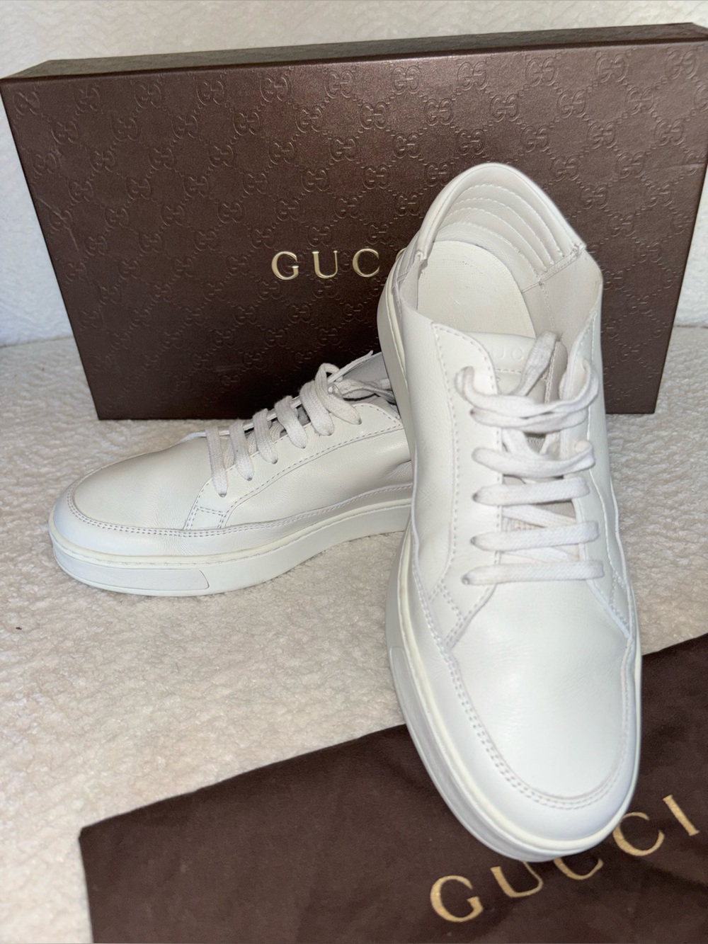 Gucci Men’s MiroSoft bianco White Leather unisex Low-Top lace up Sneakers 6mens